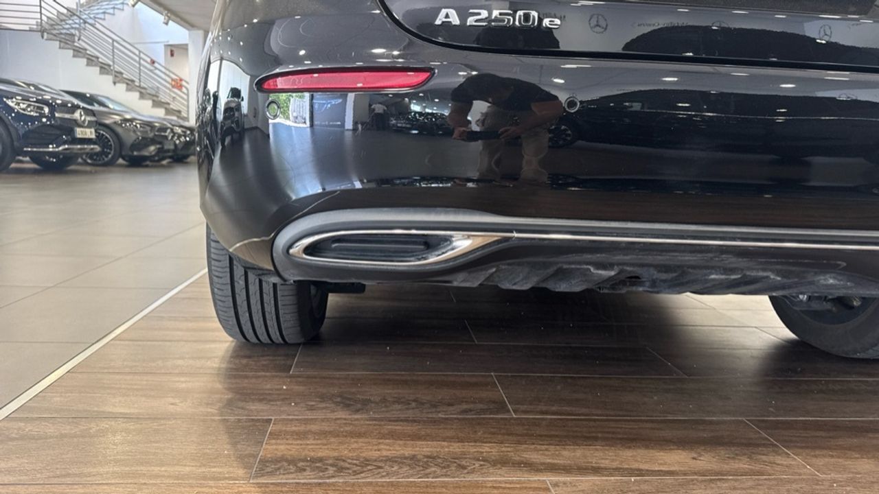 mercedes-clase-a-a-250-e-con-tecnologia-hibrida-eq-imagen-11
