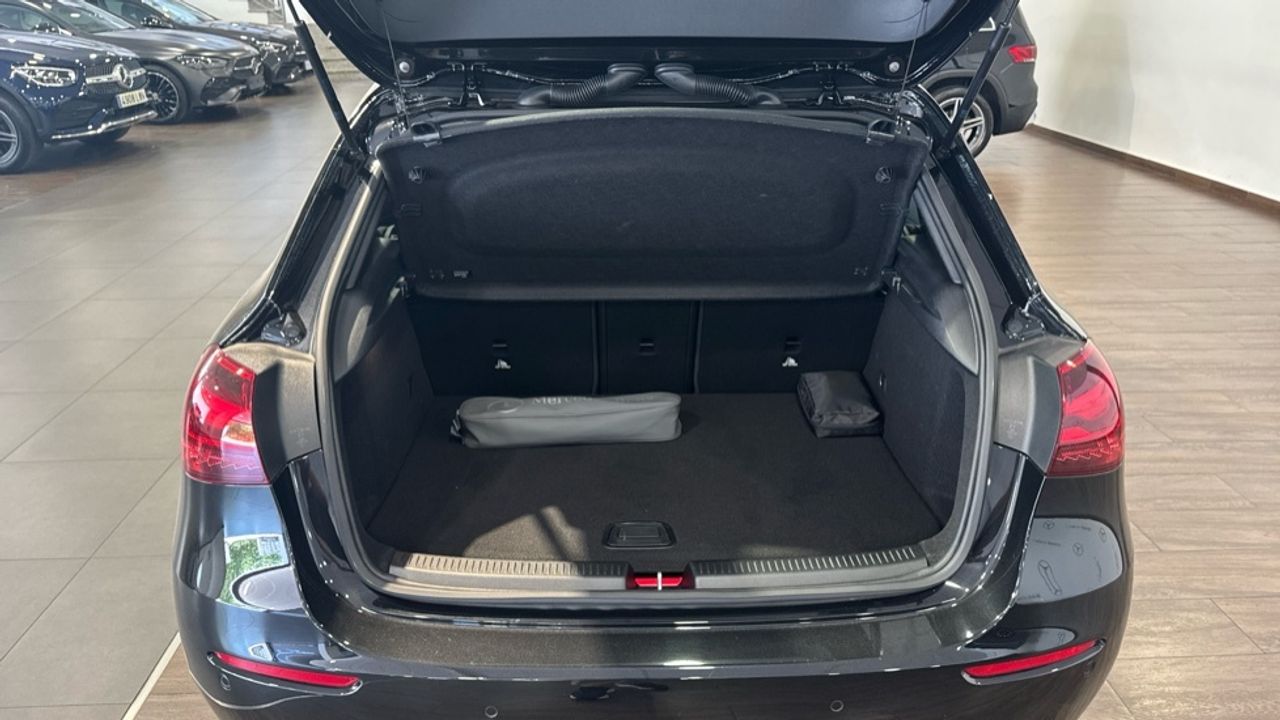 mercedes-clase-a-a-250-e-con-tecnologia-hibrida-eq-imagen-12