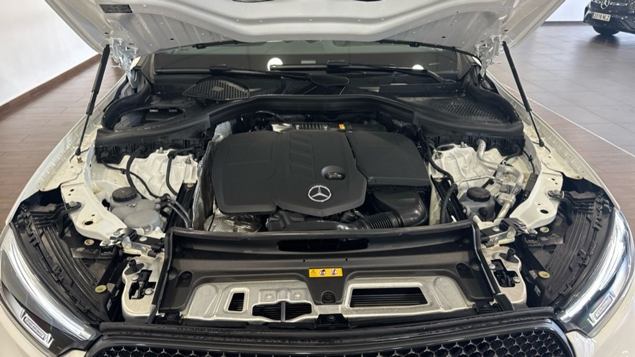 mercedes-glc-glc-220-d-4matic-imagen-16