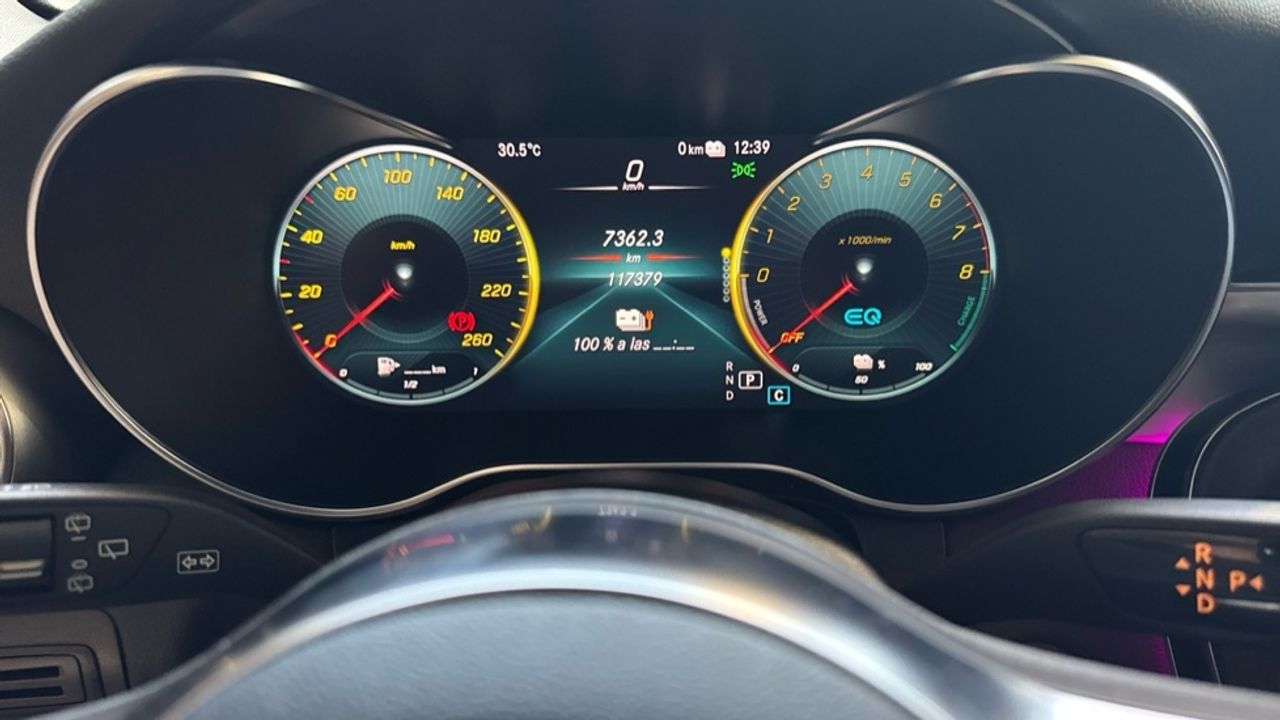 mercedes-glc-glc-300-e-4matic-imagen-16