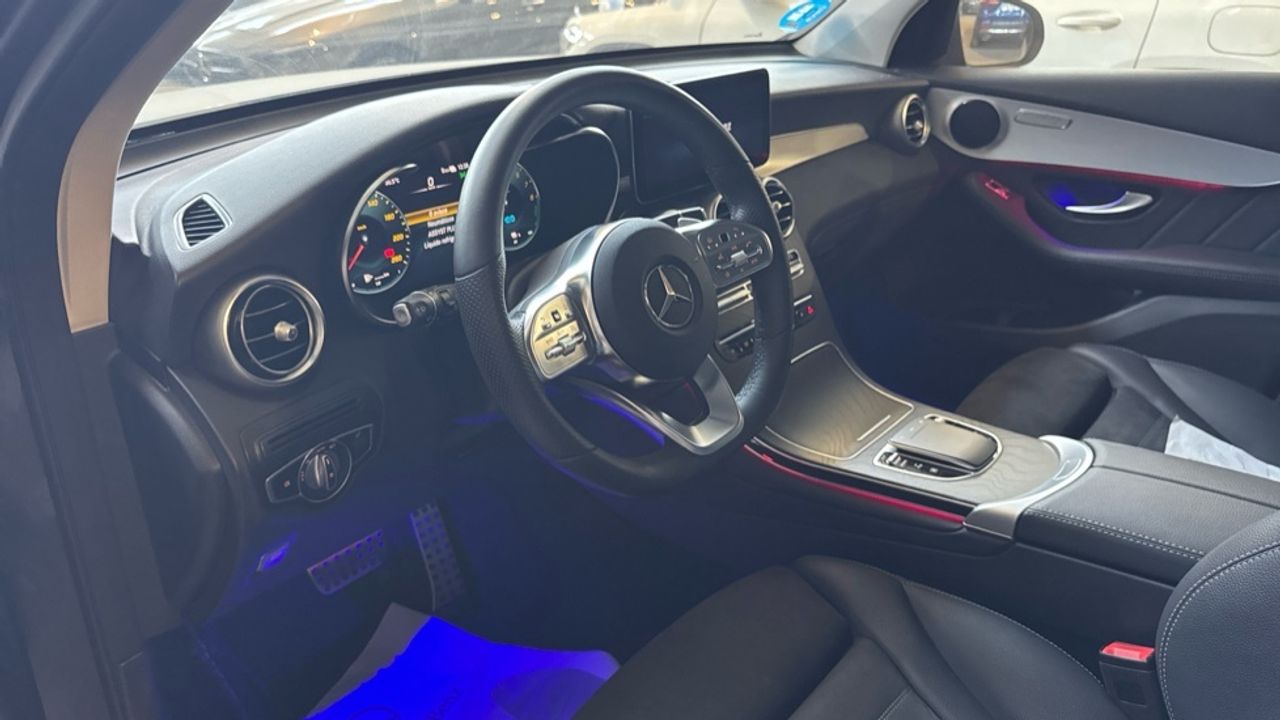 mercedes-glc-glc-300-e-4matic-imagen-5