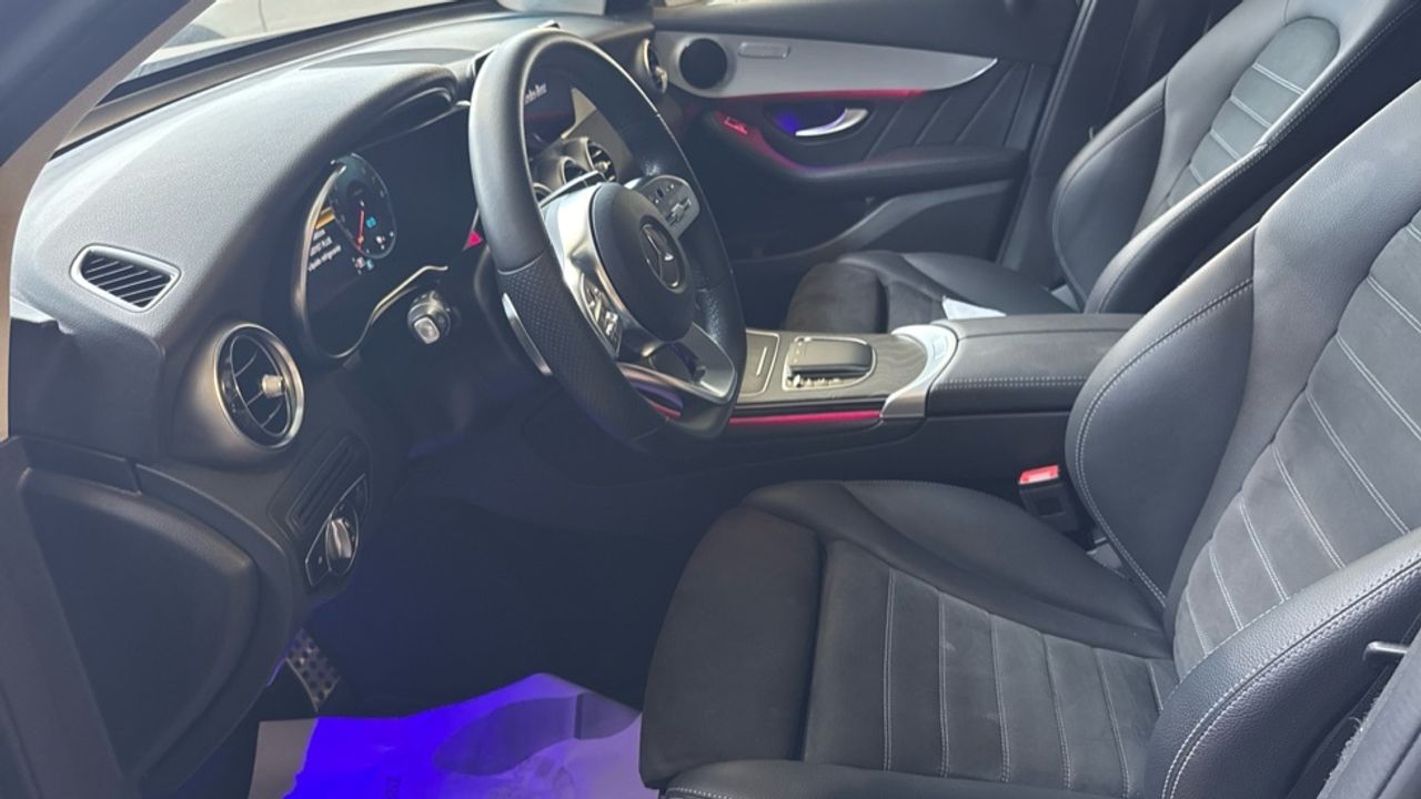 mercedes-glc-glc-300-e-4matic-imagen-6