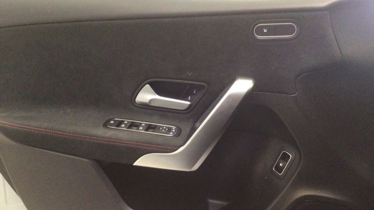 mercedes-clase-a-a-250-e-con-tecnologia-hibrida-eq-imagen-21