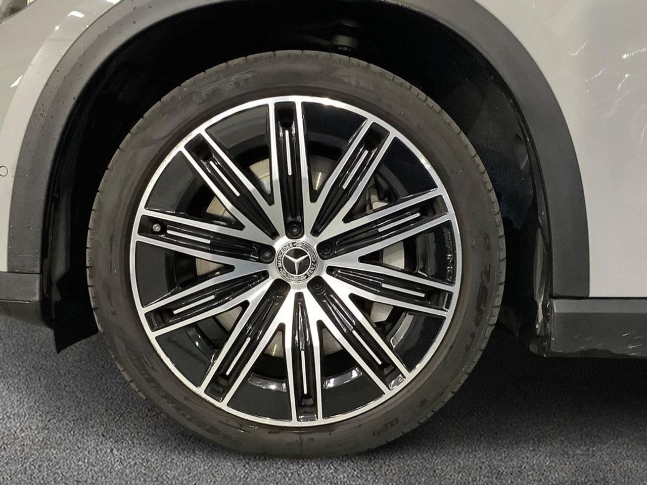 Mercedes Eqe 350 4matic - foto 5