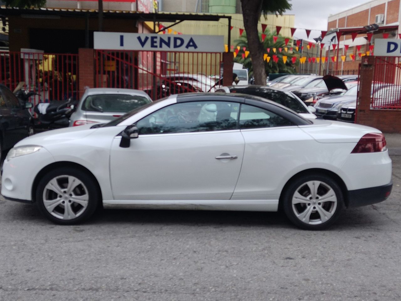 Renault  de segunda mano - renault megane cabrio 2010 /