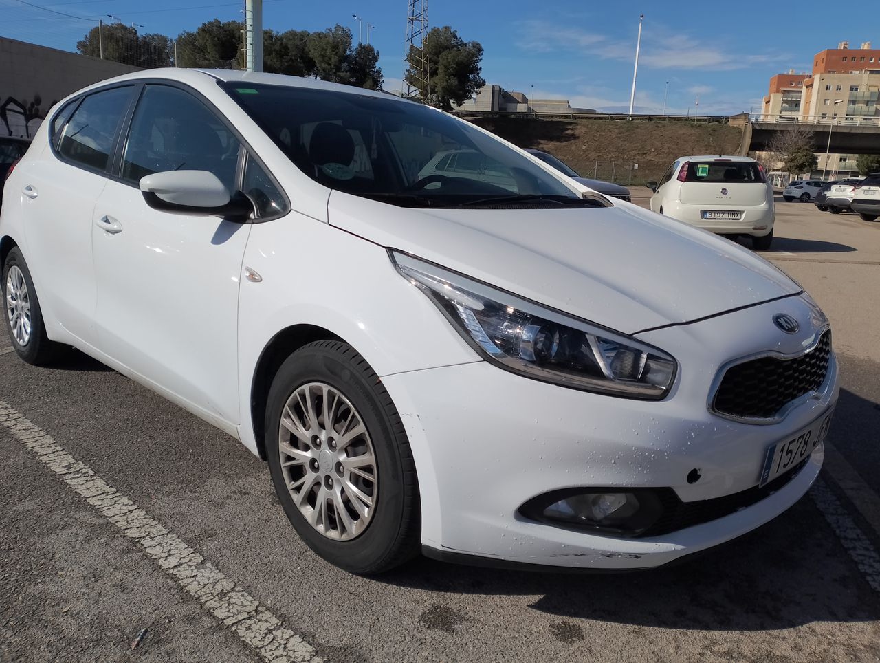 foto de kia ceed 2015 de segunda mano