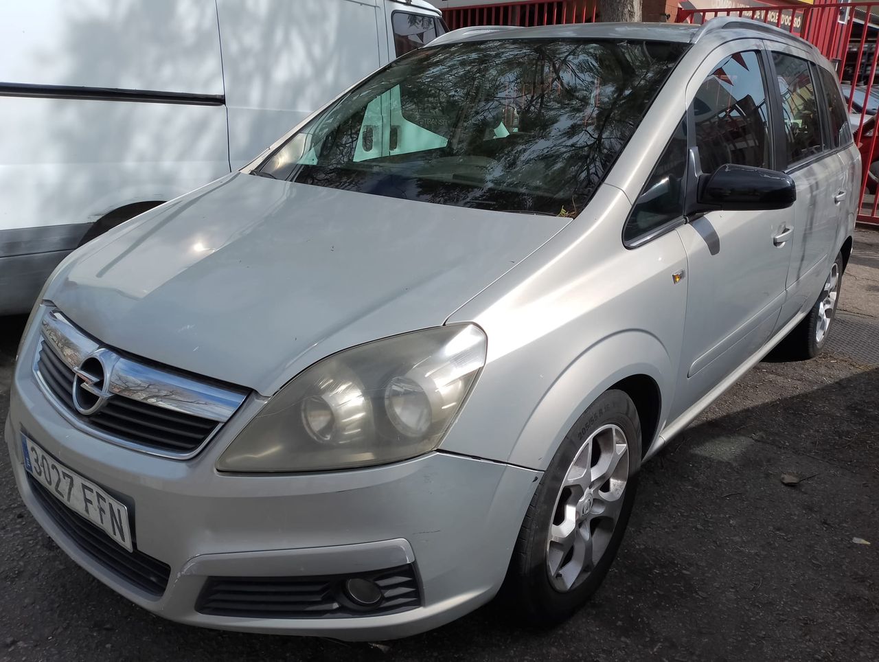opel zafira 2006 /