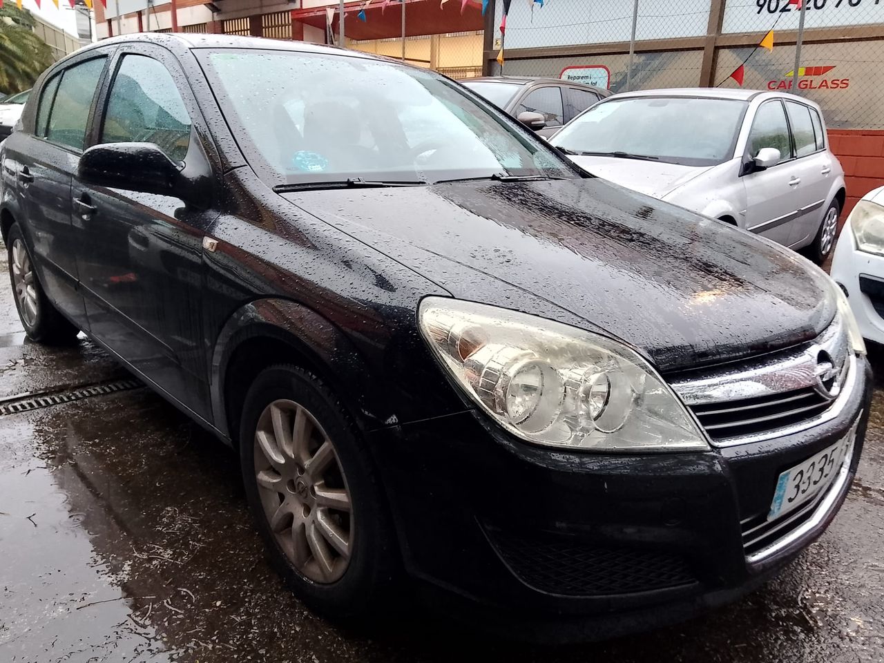 Foto opel astra 2007 /