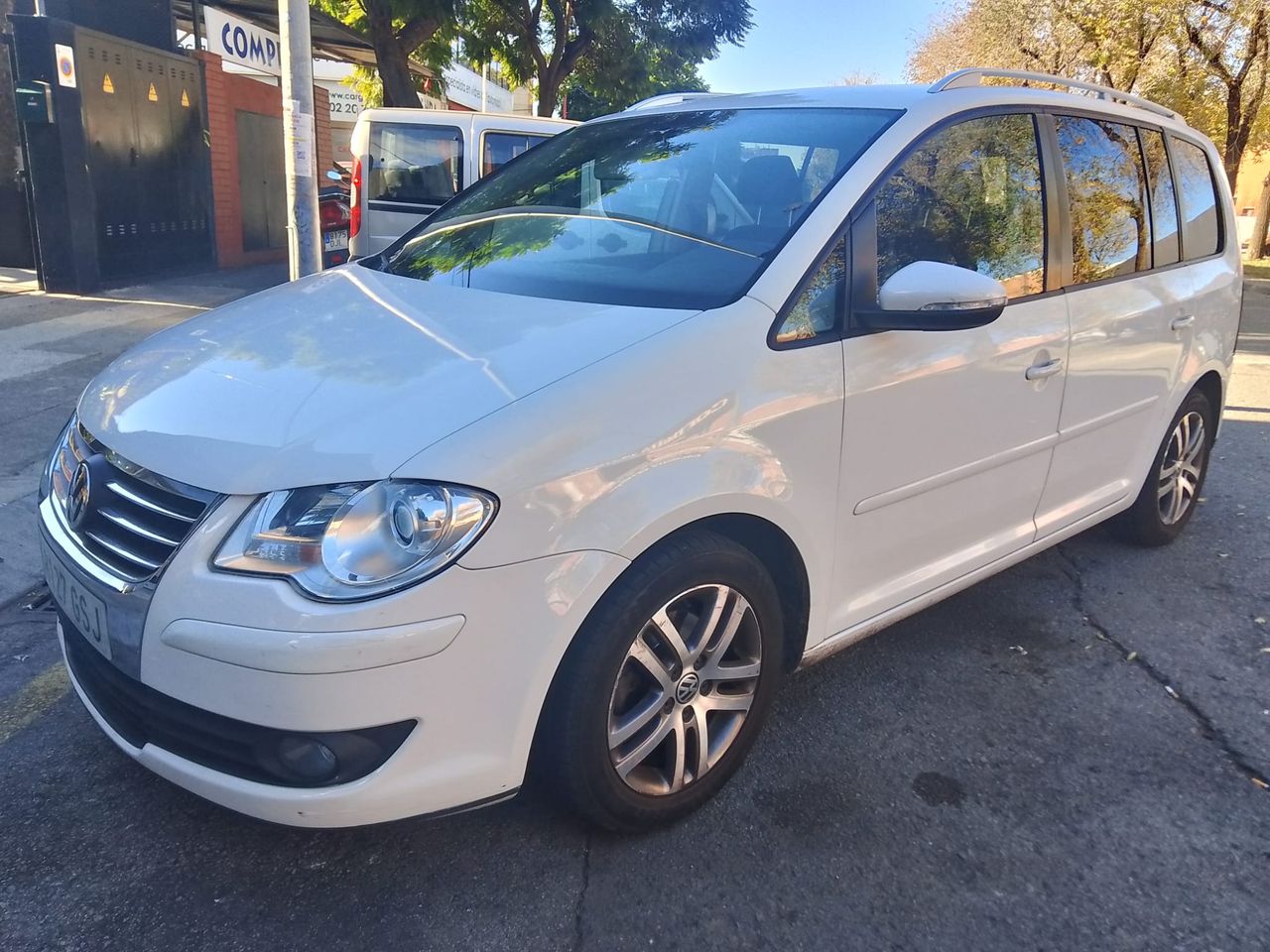 volkswagen touran 2010 /