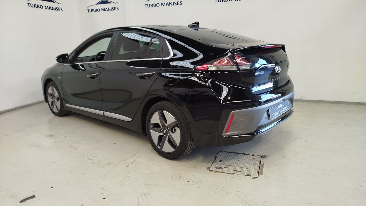 Hyundai IONIQ 1.6 GDI HEV Tecno DCT - foto 12