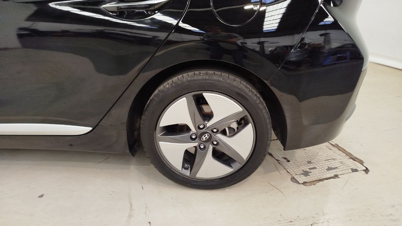 Hyundai IONIQ 1.6 GDI HEV Tecno DCT - foto 18