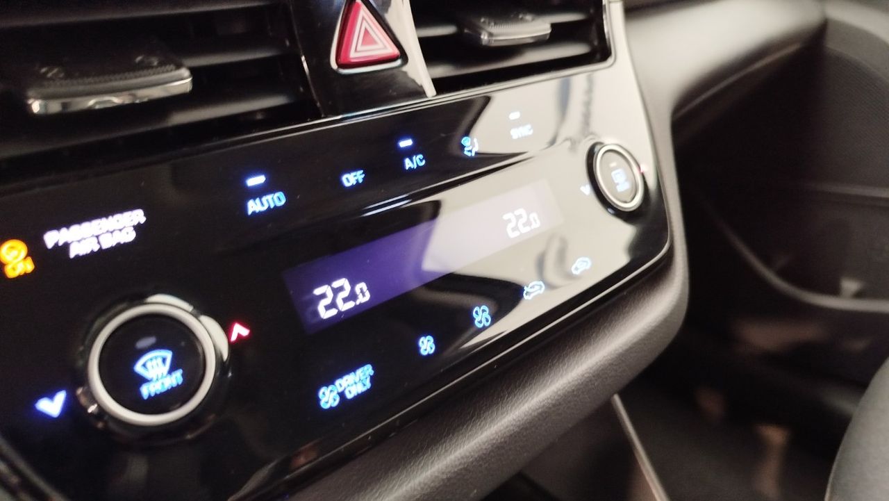 Hyundai IONIQ 1.6 GDI HEV Tecno DCT - foto 25