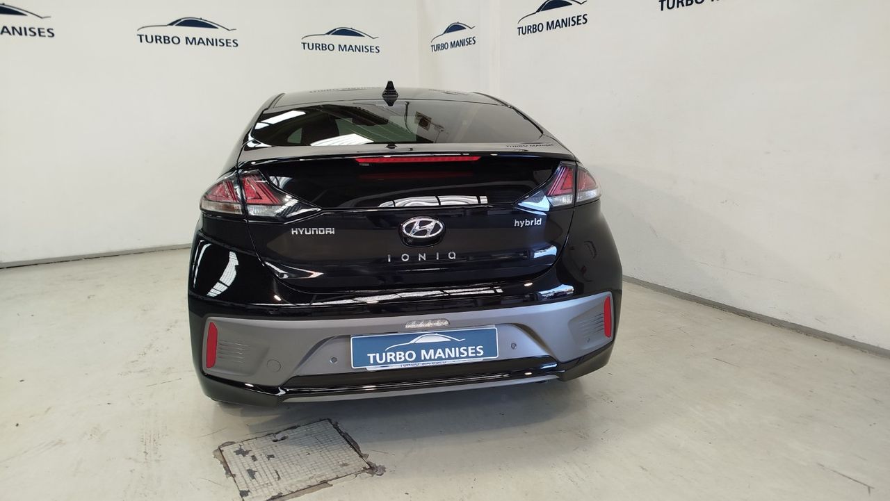 Hyundai IONIQ 1.6 GDI HEV Tecno DCT - foto 11