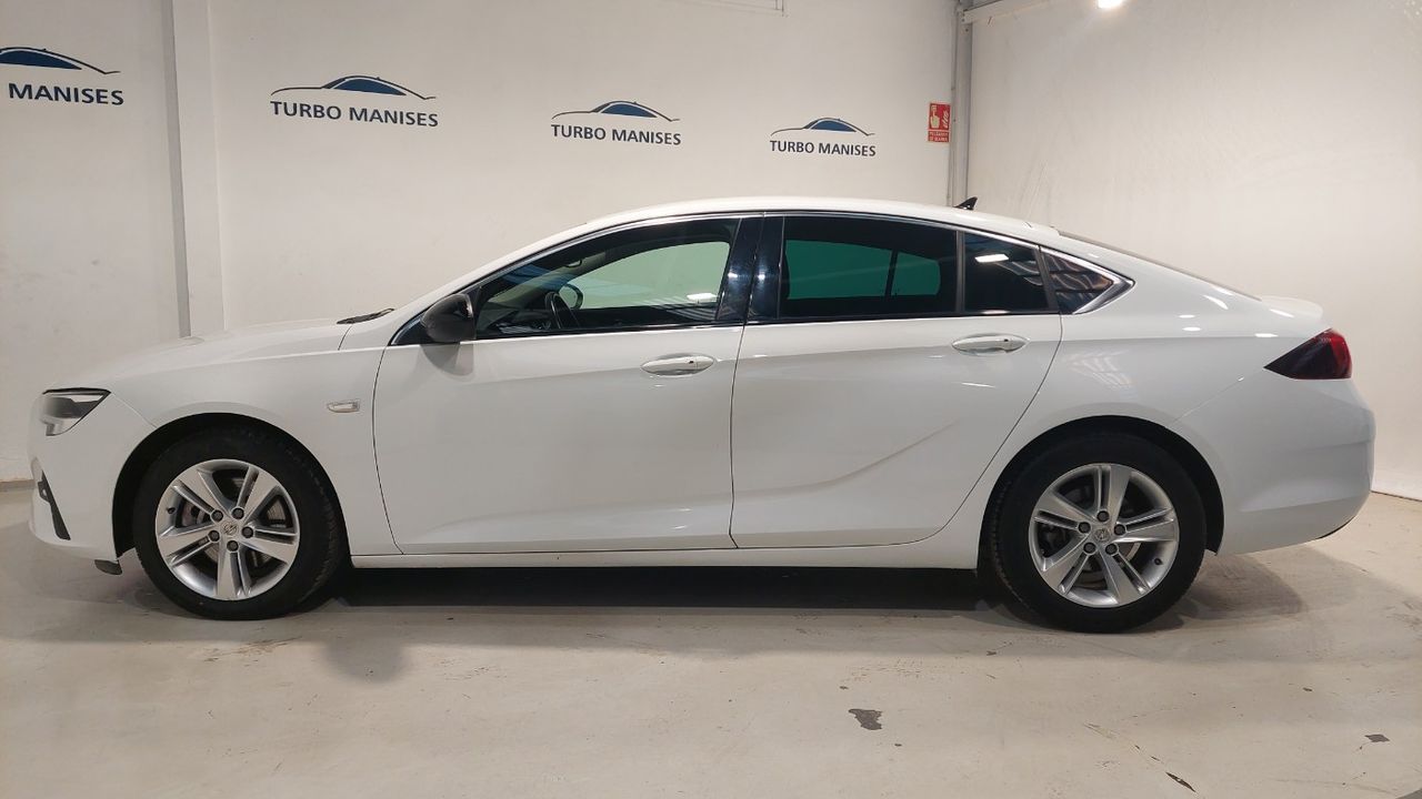opel insignia  2022 / foto grande (3)