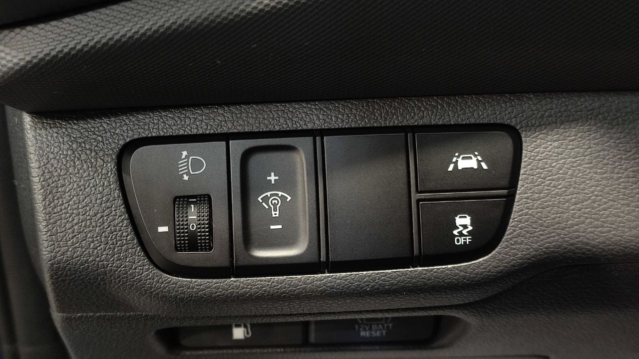 Hyundai IONIQ 1.6 GDI HEV Tecno DCT - foto 16