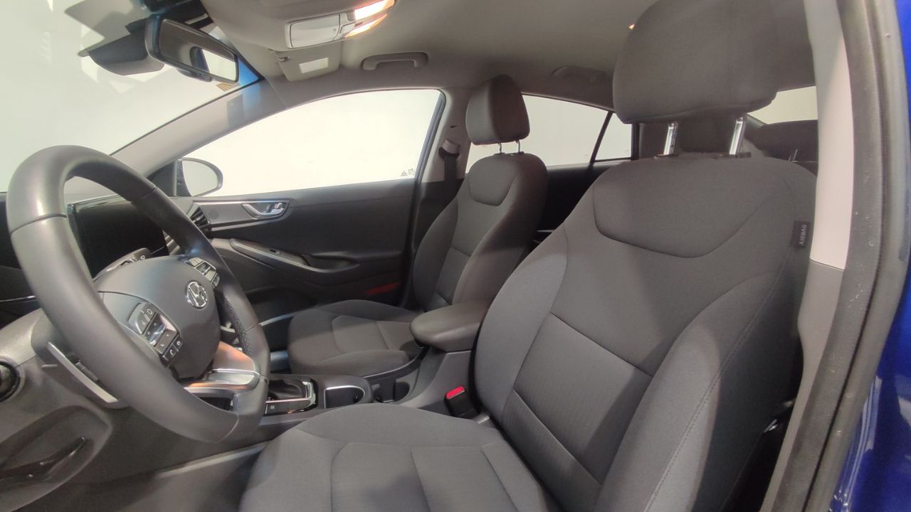 Hyundai IONIQ 1.6 GDI HEV Tecno DCT - foto 12