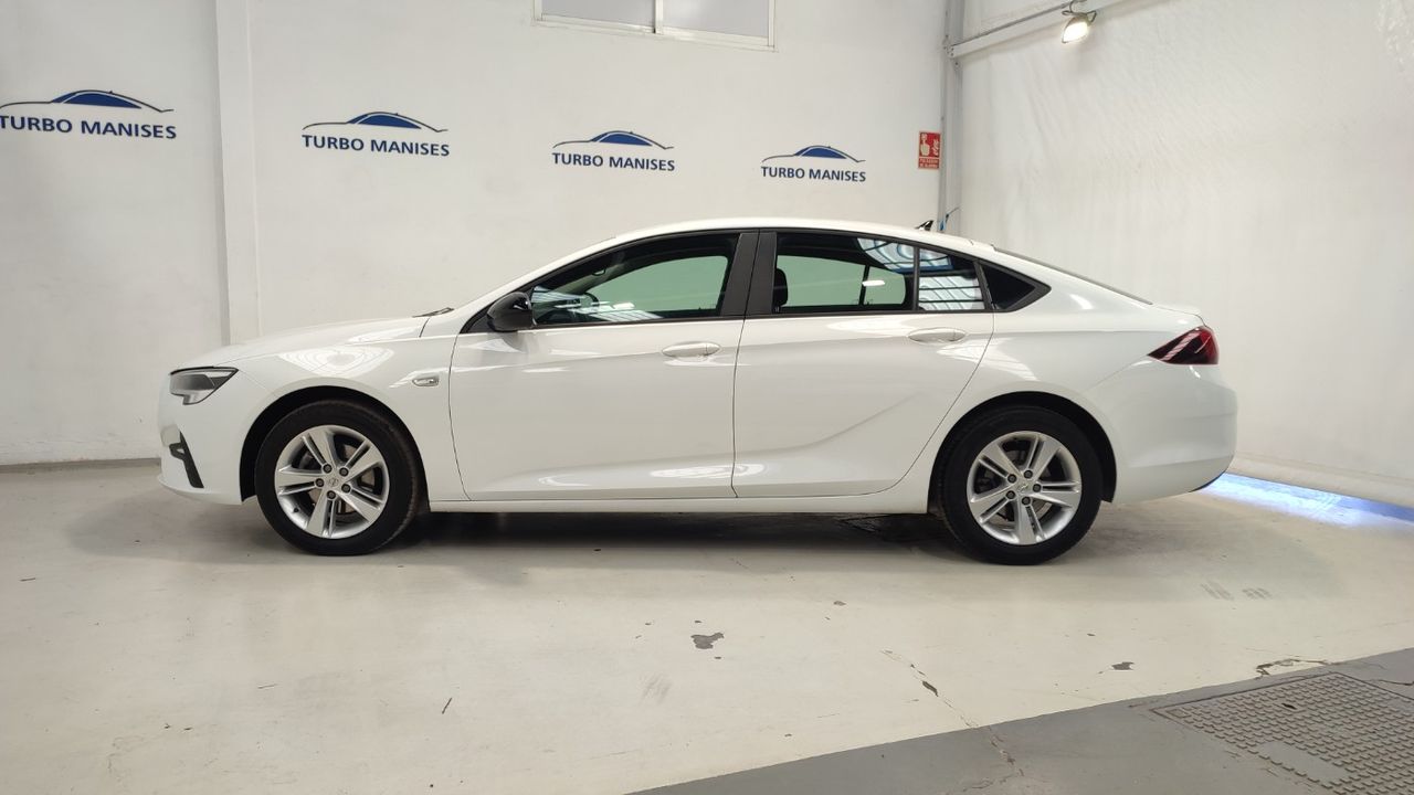 opel insignia  2021 / foto grande (2)