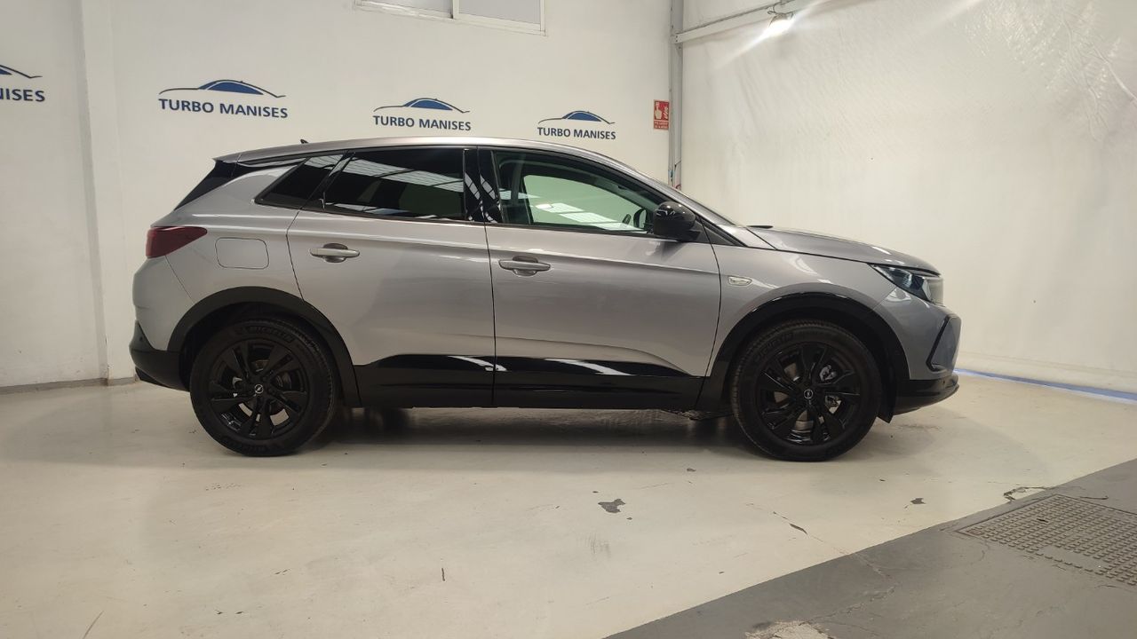 opel grandland 2023 / foto grande (2)