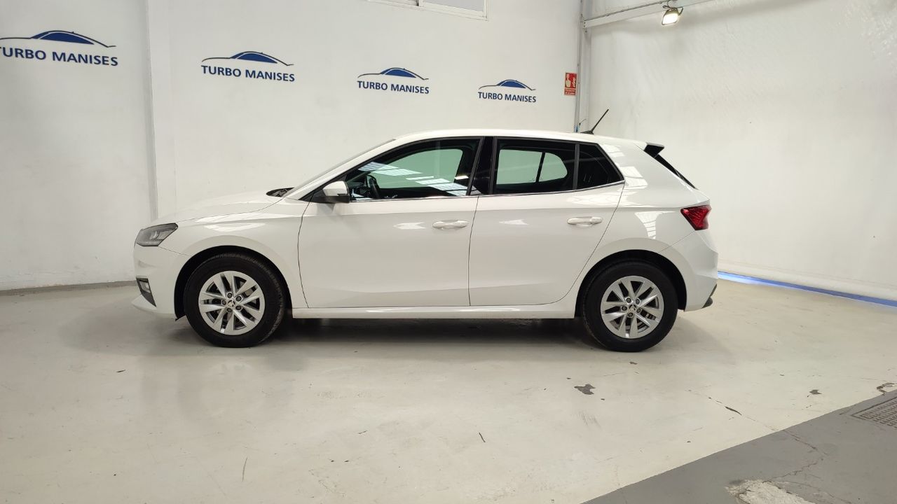 skoda fabia 2023 / foto grande (3)