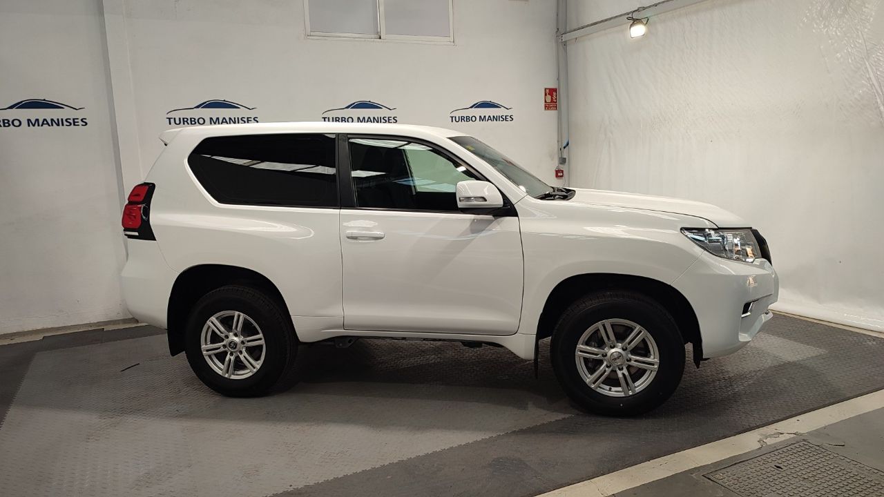 toyota land cruiser 2020 / foto grande (2)