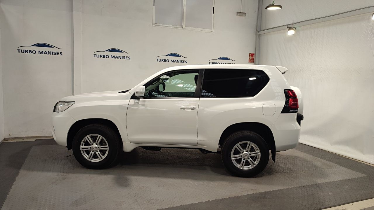 toyota land cruiser 2020 / foto grande (3)