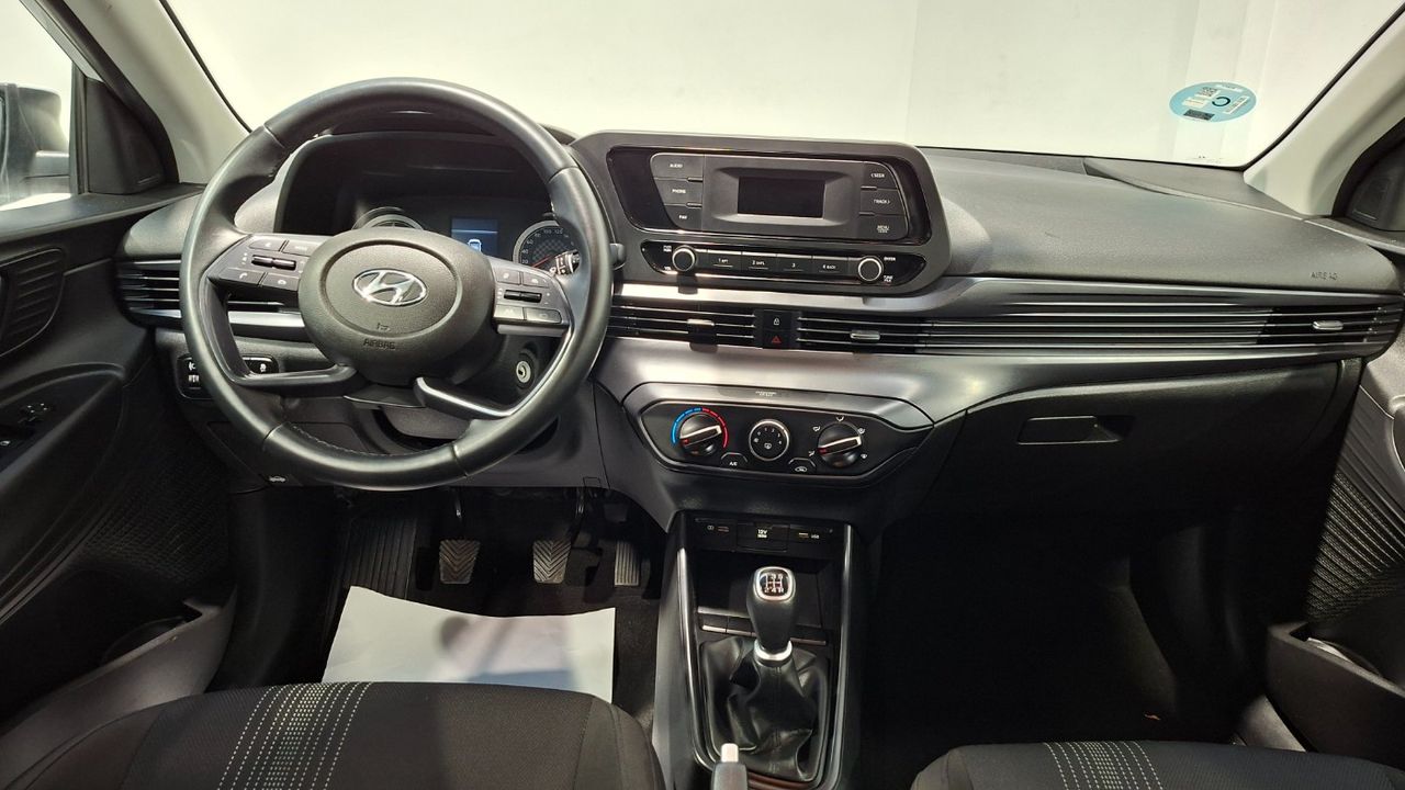 Hyundai i20 1.2 MPI Essence - foto 12
