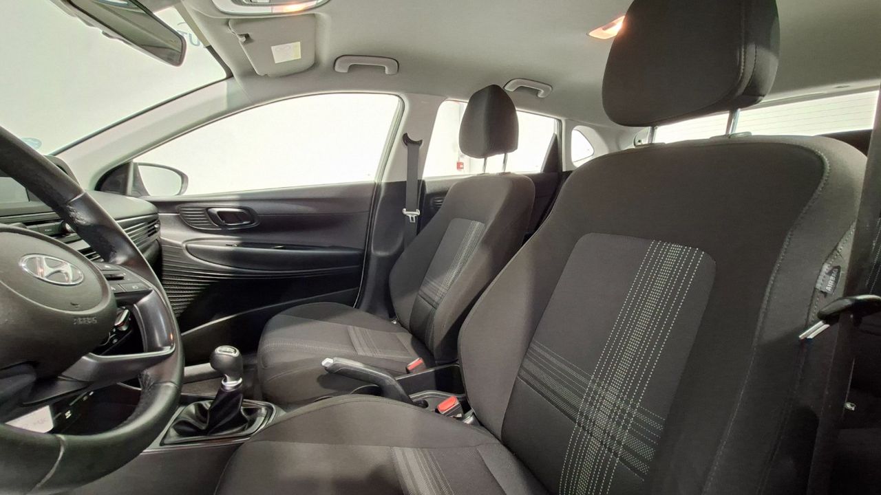 Hyundai i20 1.2 MPI Essence - foto 8