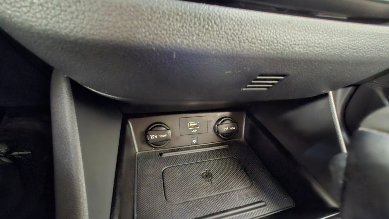 Hyundai IONIQ 1.6 GDI HEV Tecno DCT - foto 24