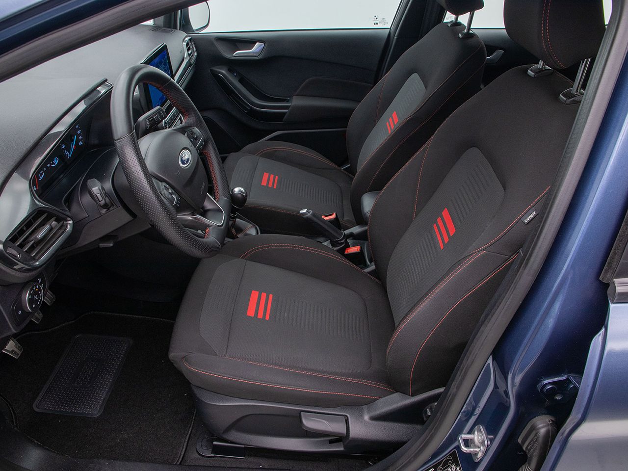 Ford Fiesta 1.0 ECOBOOST MHEV 92KW ST-LINE 125 5P - foto 9