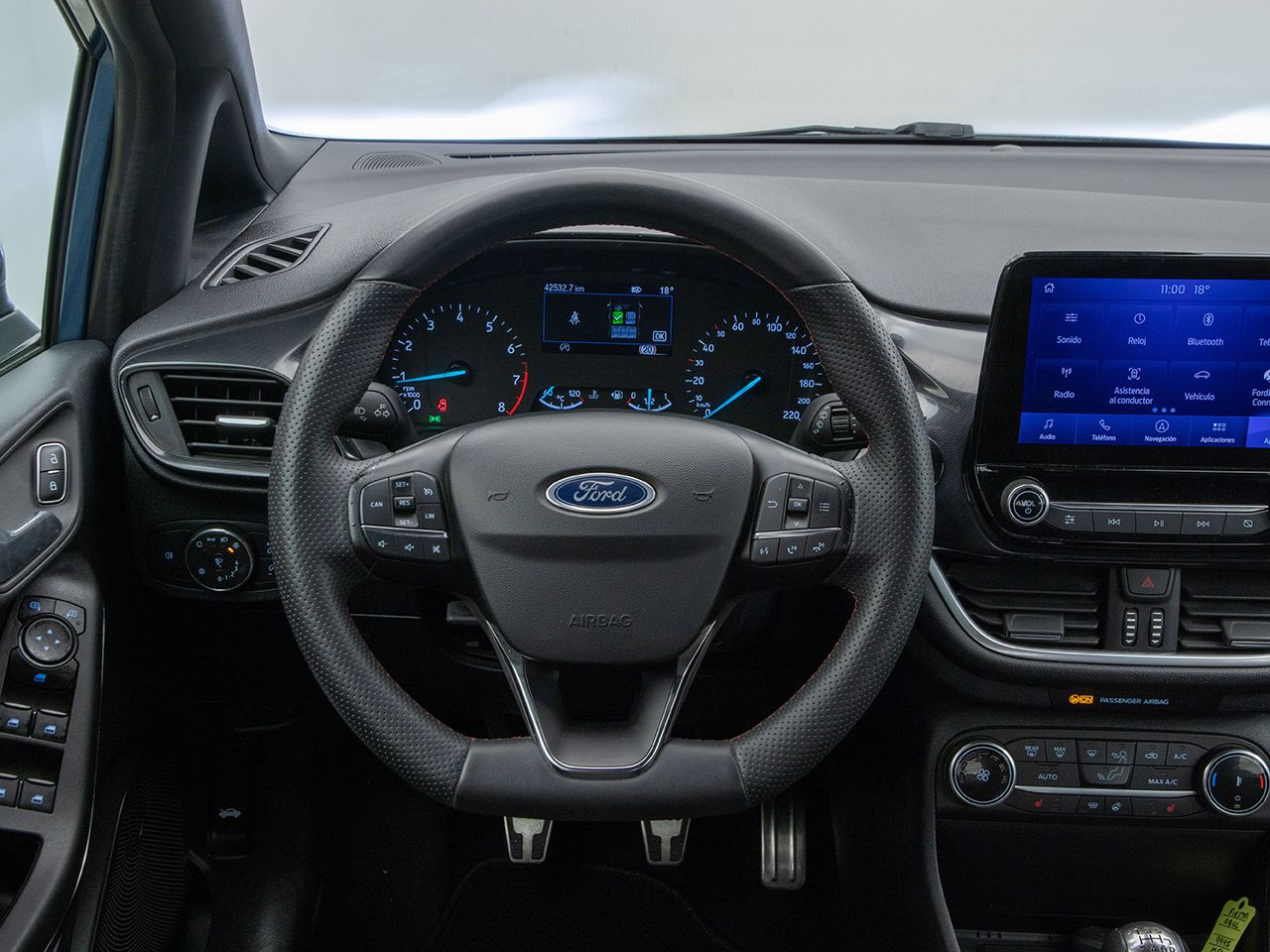 Ford Fiesta 1.0 ECOBOOST MHEV 92KW ST-LINE 125 5P - foto 19