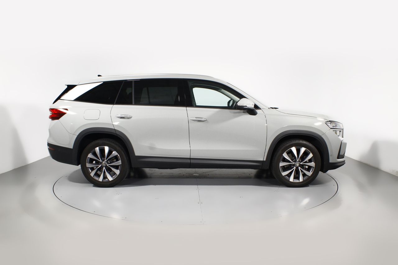 skoda kodiaq 2024 / foto grande (3)