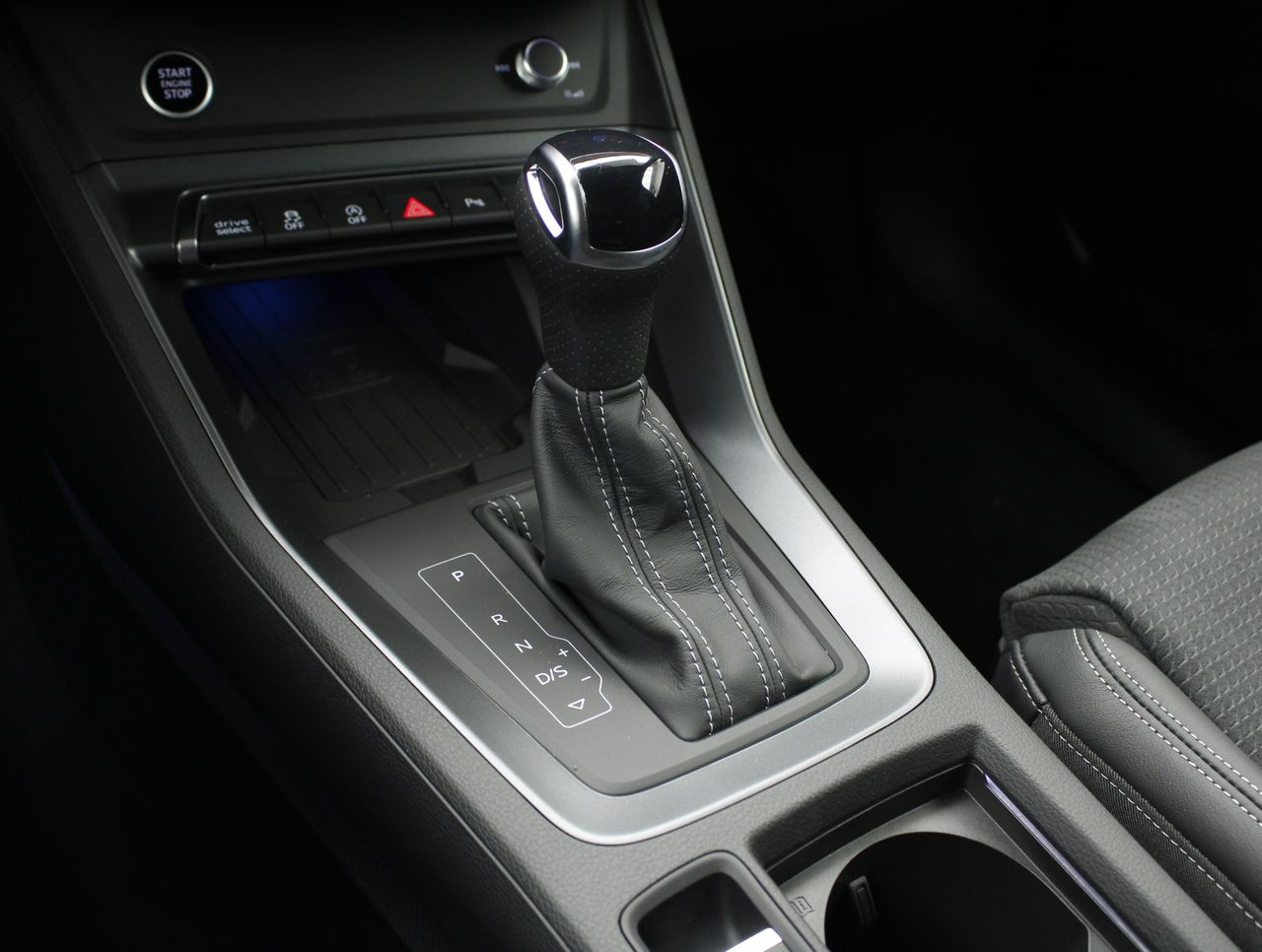 Audi Q3 35 TDI S TRONIC BLACK LINE - foto 10