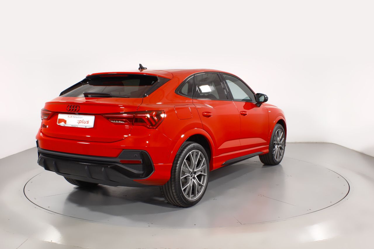 Audi Q3 35 TDI S TRONIC BLACK LINE - foto 25