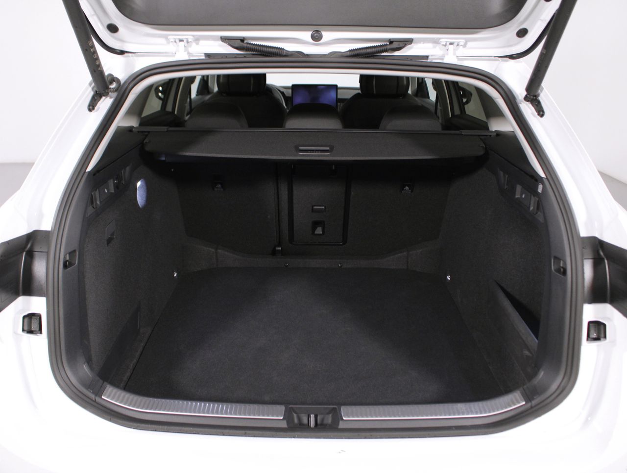 Skoda Superb COMBI SUPERB COMBI SELECTION 1,5 TSI M-HEV 110  - foto 7