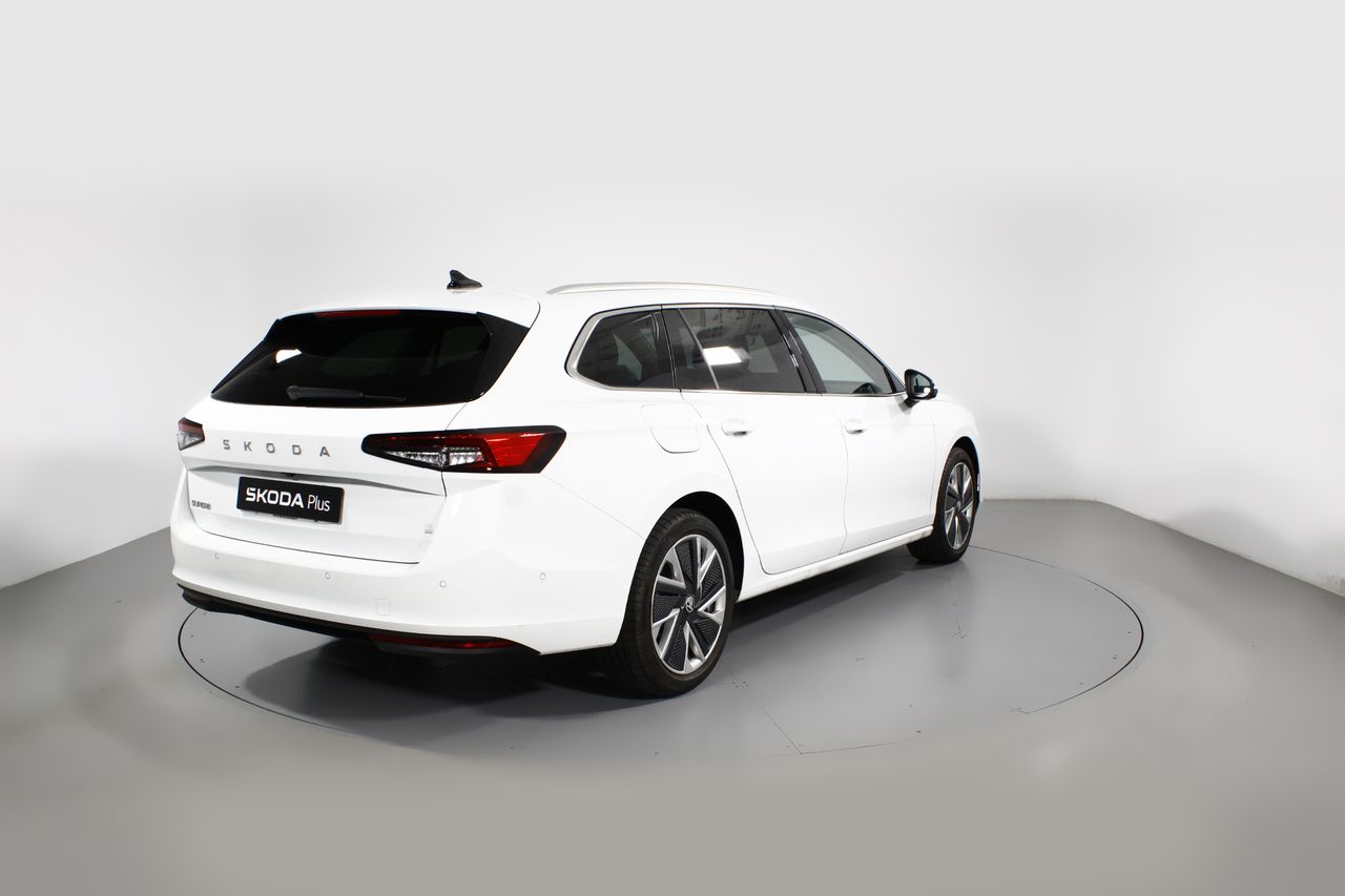 Skoda Superb COMBI SUPERB COMBI SELECTION 1,5 TSI M-HEV 110  - foto 25