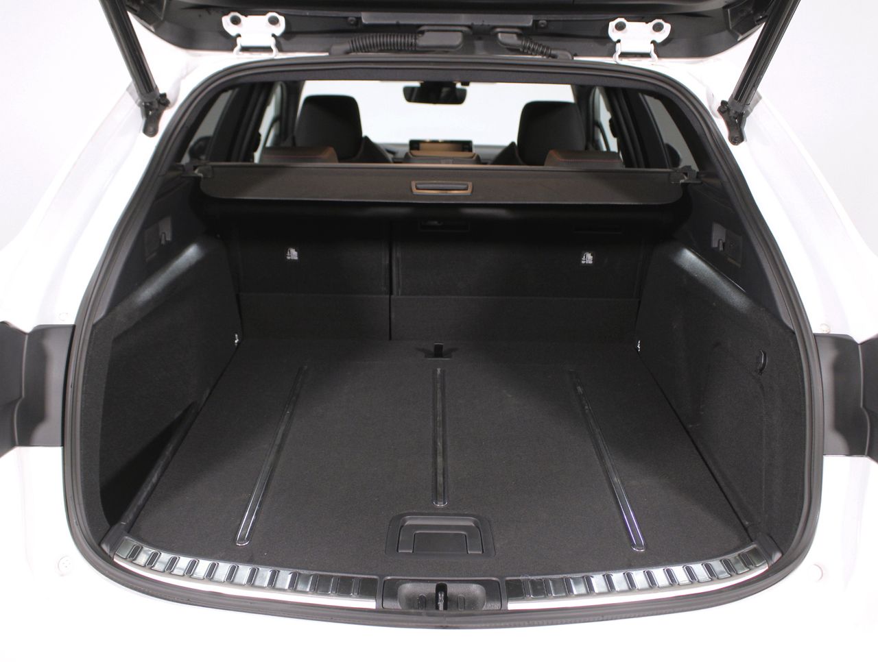 Toyota Corolla fam. 2.0 HYBRID ADVANCE E-CVT 5P - foto 7