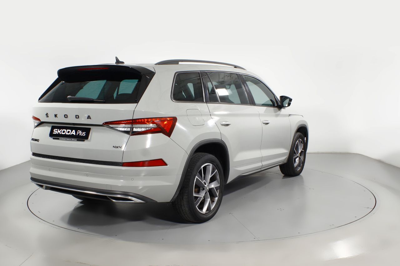 Skoda Kodiaq 2.0 TSI 140KW DSG 4WD SPORTLINE 5P 7 Plazas - foto 25