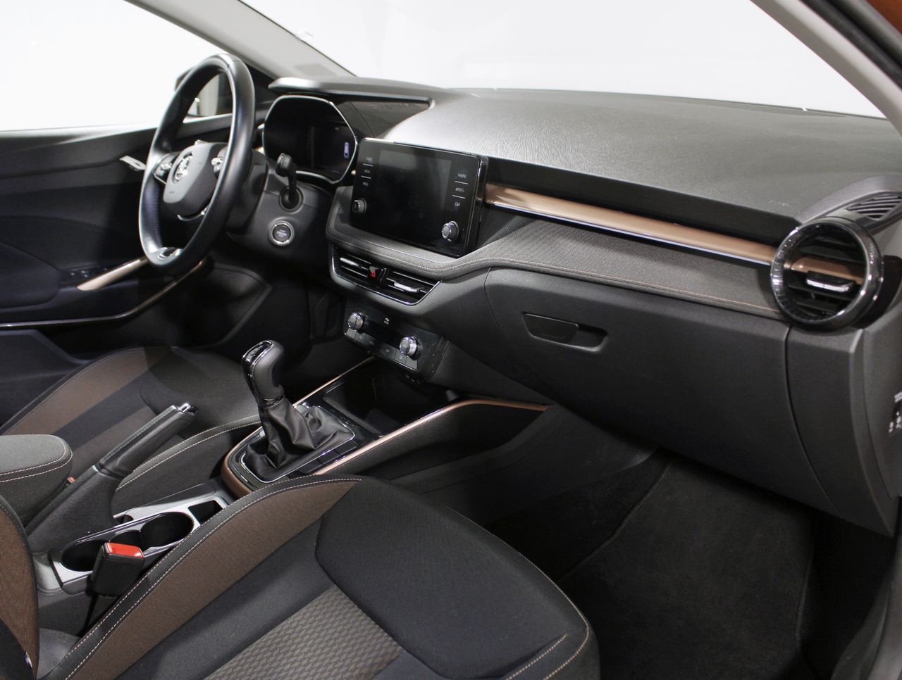 Skoda Fabia 1.0 TSI 81KW DSG STYLE 5P - foto 15