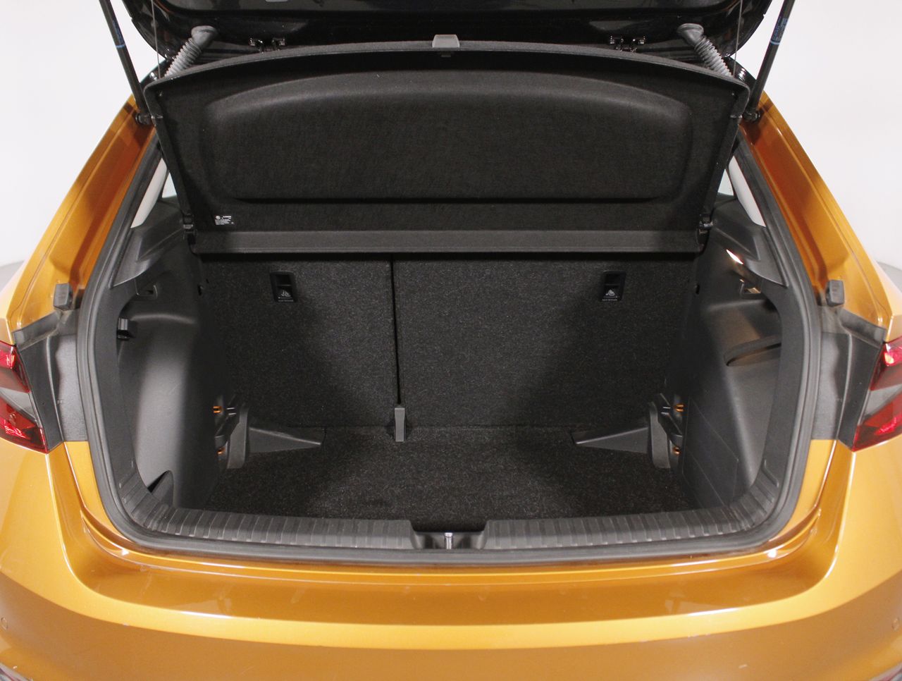 Skoda Fabia 1.0 TSI 81KW DSG STYLE 5P - foto 7