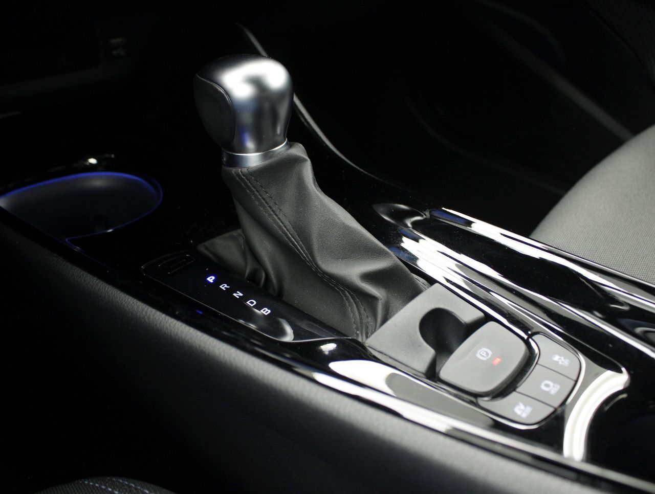 Toyota C-HR 1.8 VVT-I HYBRID ADVANCE AUTO 5P - foto 10