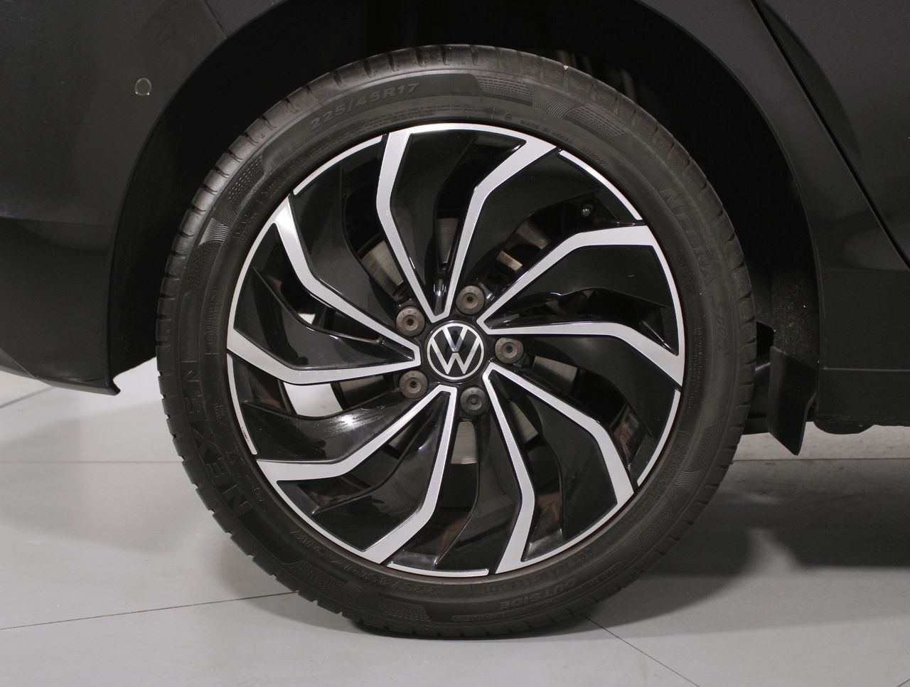 Imatge del vehicle 8