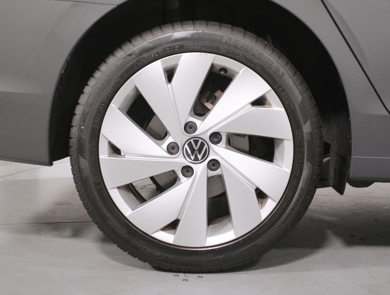 Imatge del vehicle 8