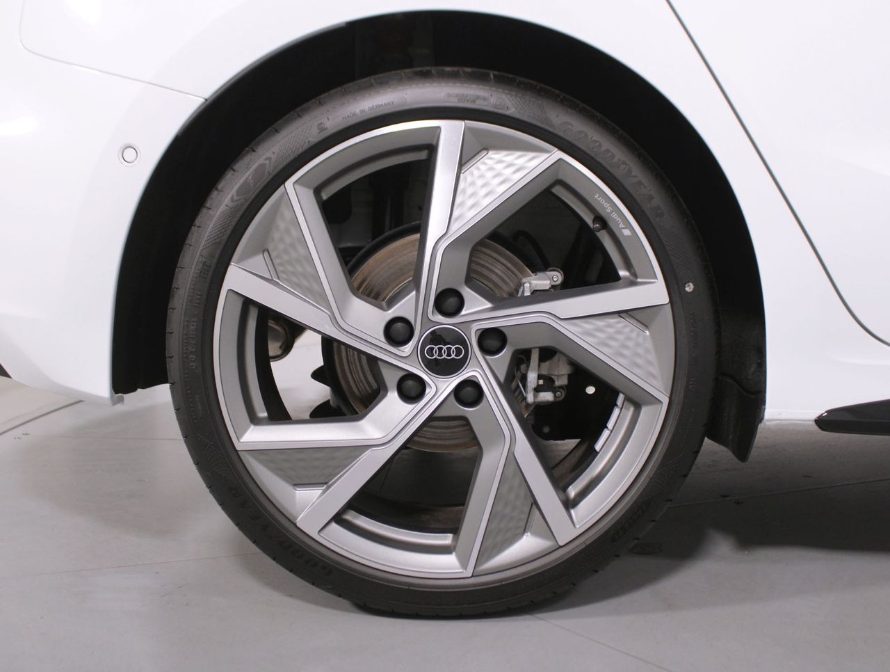 Imatge del vehicle 8