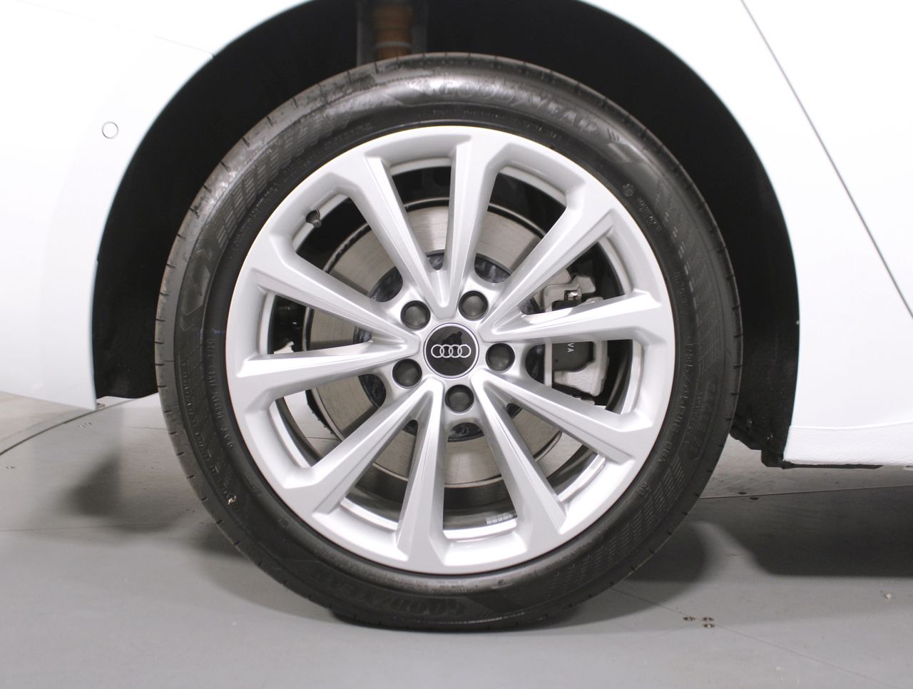 Imatge del vehicle 8
