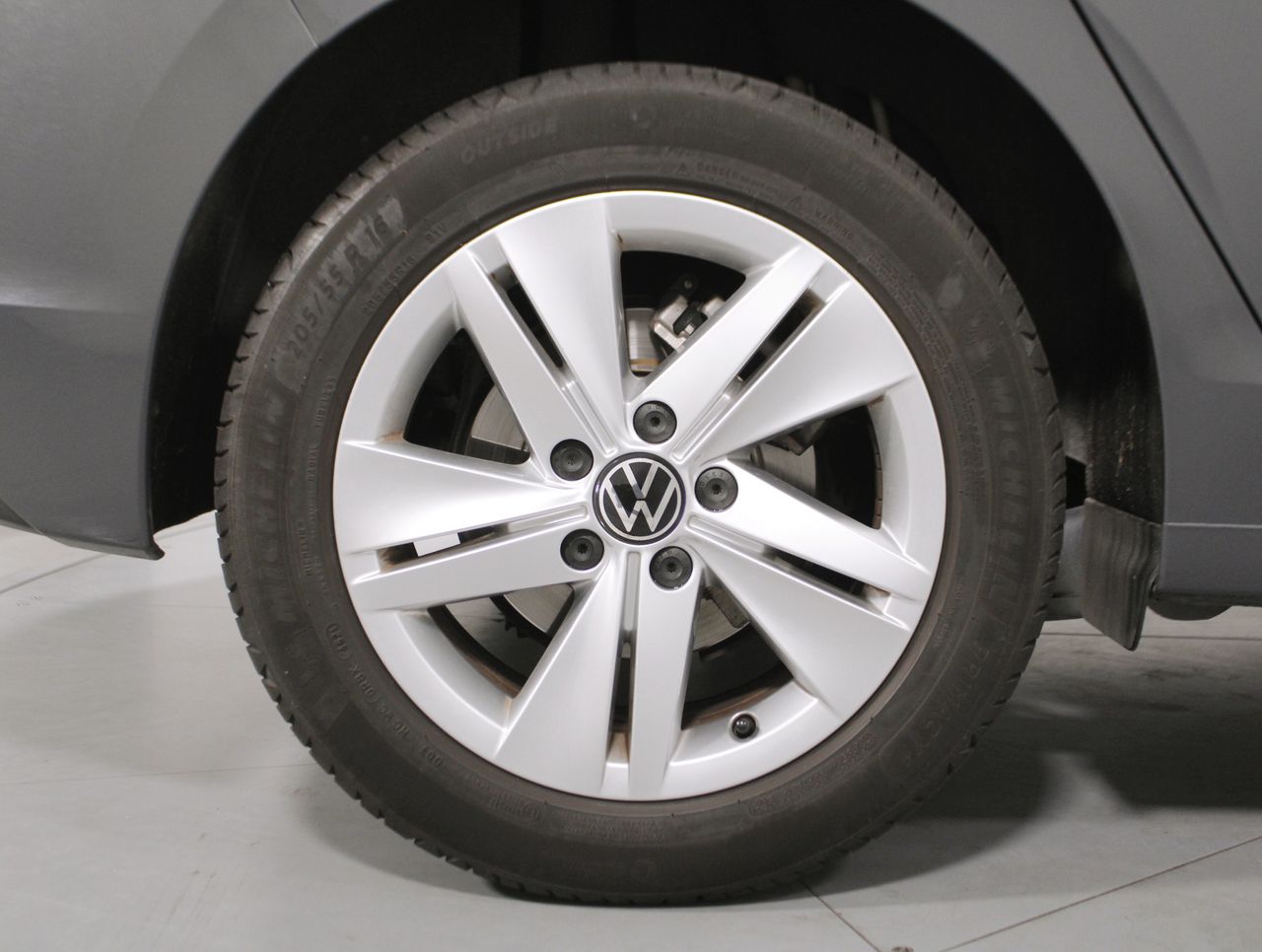 Imatge del vehicle 8