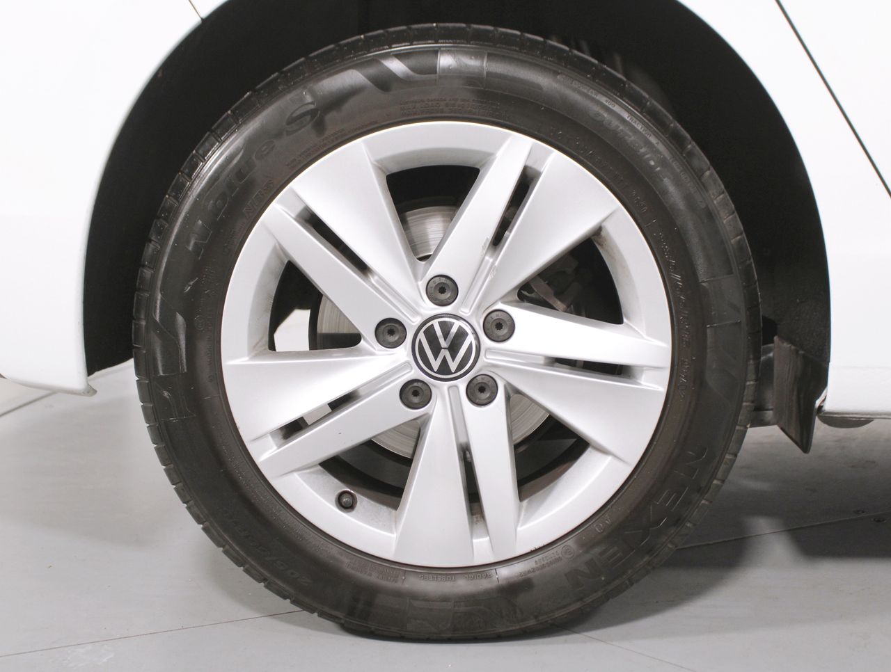 Imatge del vehicle 8