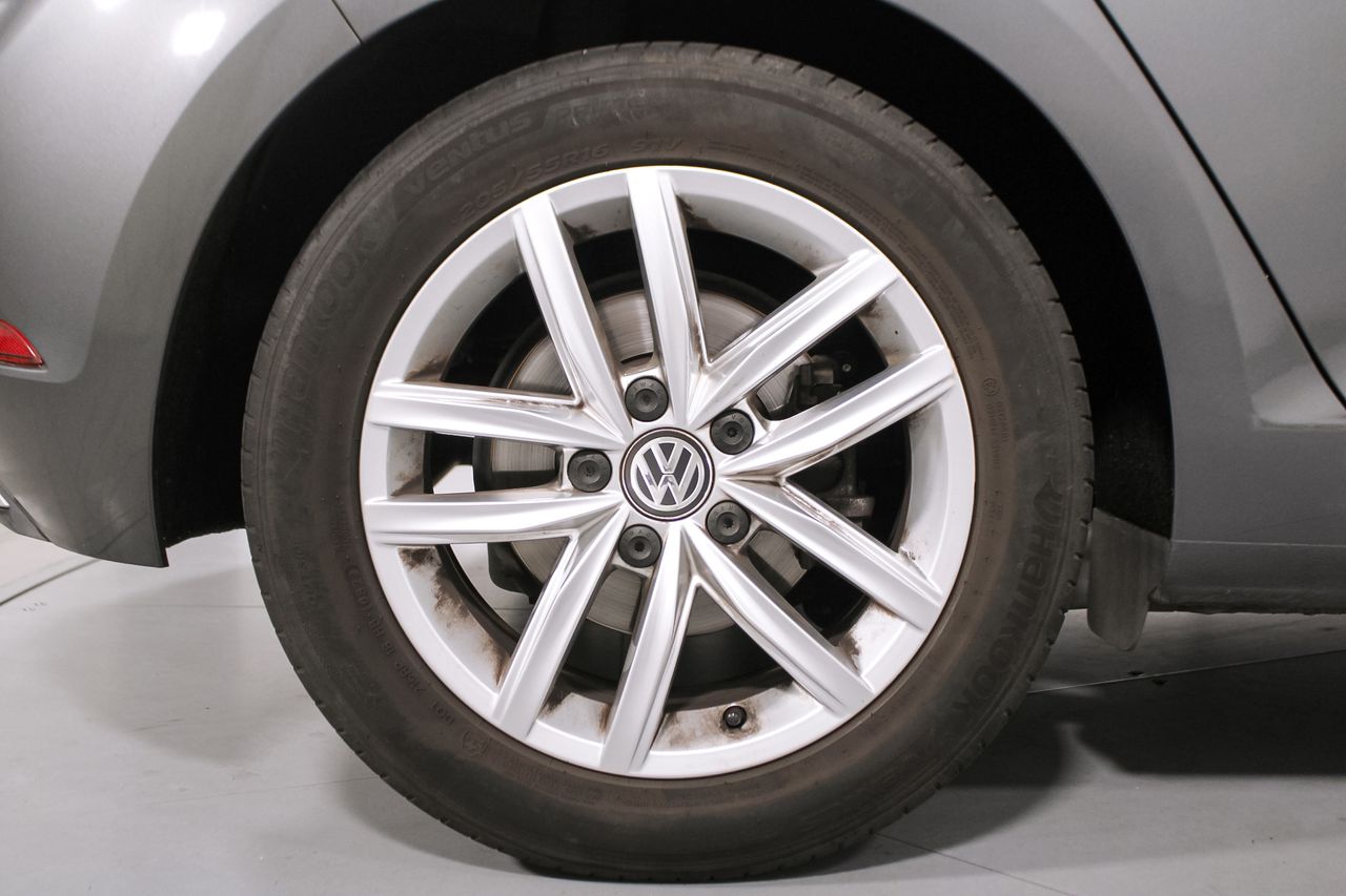 Imatge del vehicle 8