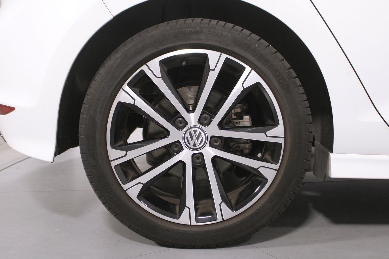 Imatge del vehicle 8