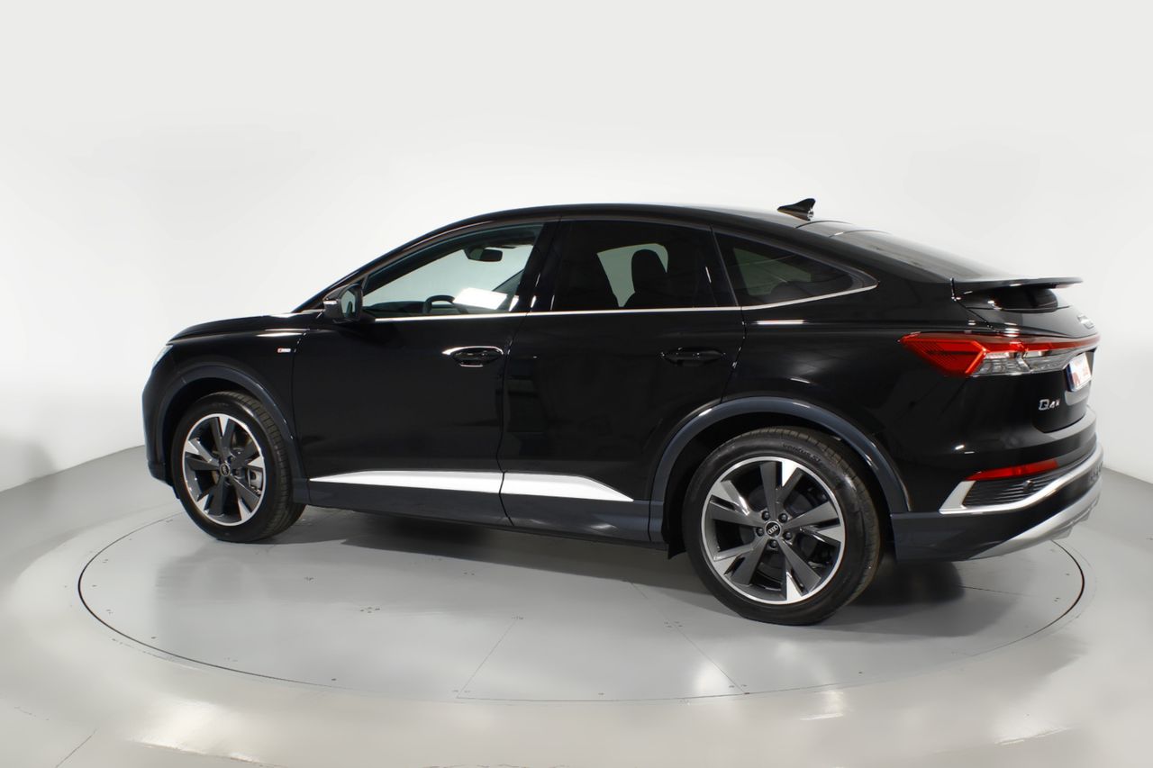 Audi Q4