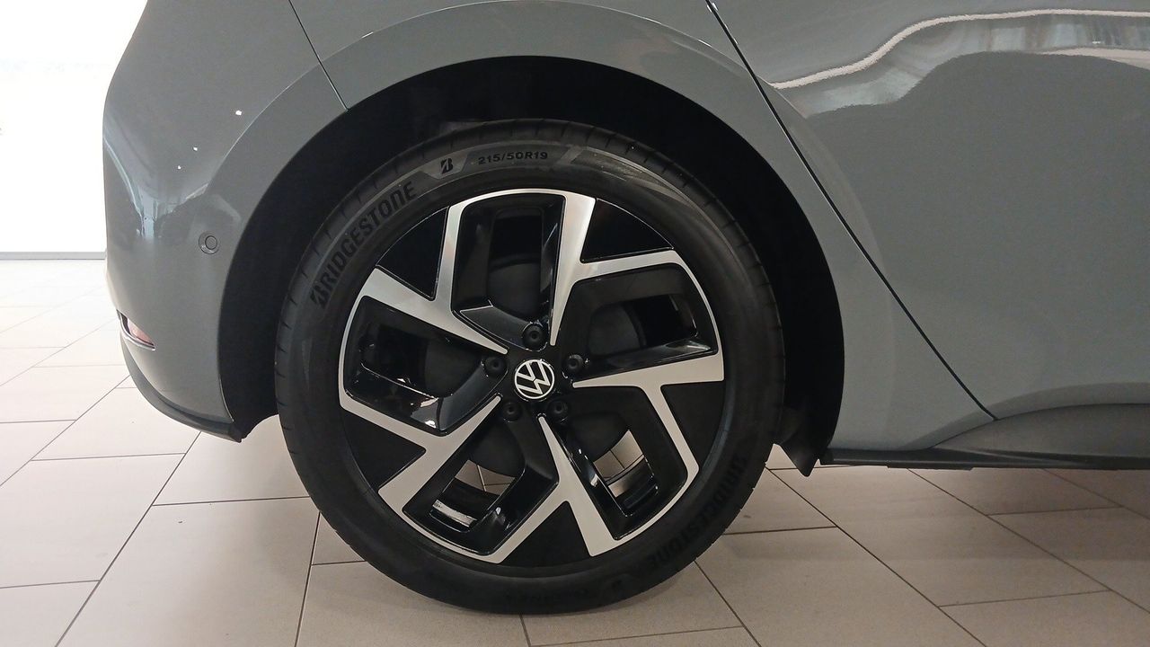 Imatge del vehicle 8